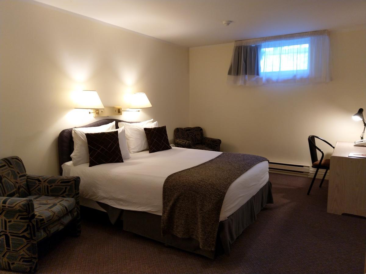 Hotel Airport Mara 3*